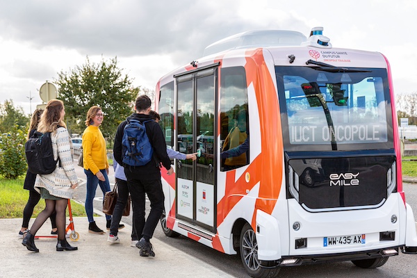 Driverless shuttle